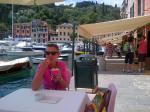 id:1520 : 2013-06-20/thumbs/having_a_gelato_and_esspresso_in_portofino.jpg